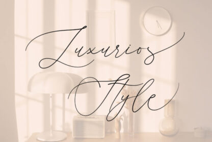Femeanly Elegant Handwritten Script Font