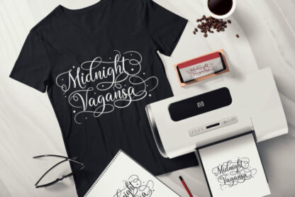 Midnight Vagansa Elegant Script Font