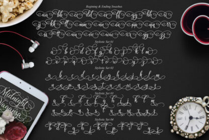 Midnight Vagansa Elegant Script Font